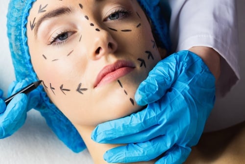 مميزات وعيوب تخصص جراحة التجميل