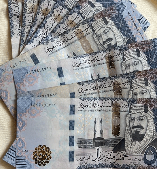 راتبي 4000 كم تاخذ التأمينات