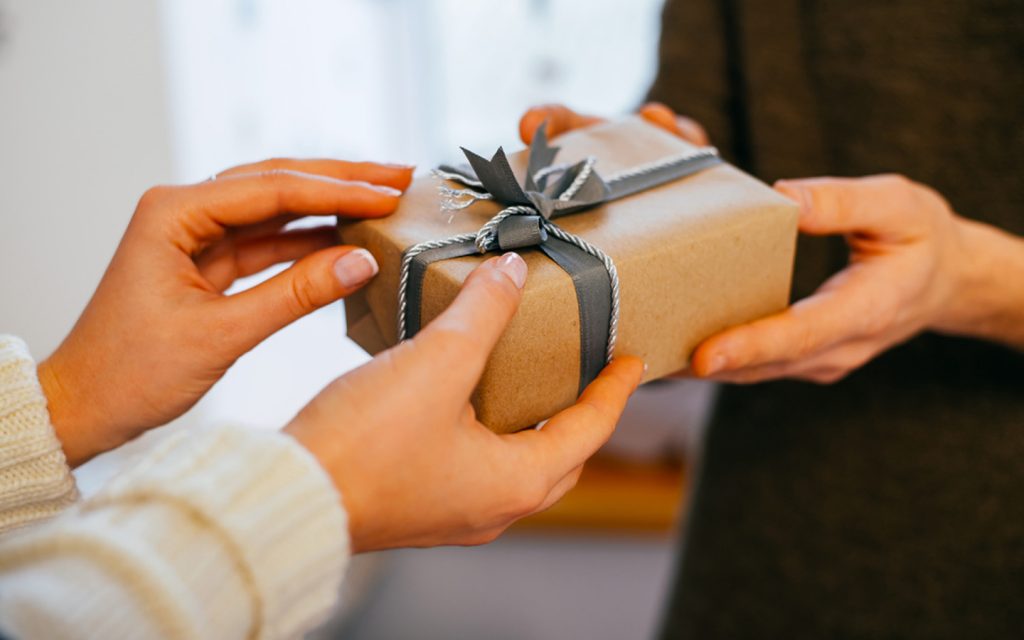 افكار هدايا بمناسبة عيد الزواج