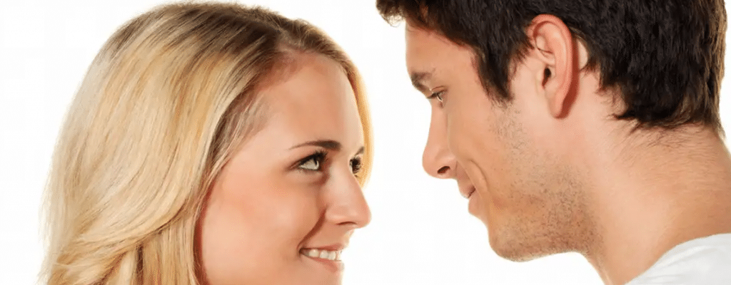 كيفية جذب الرجل عن طريق الرسائل