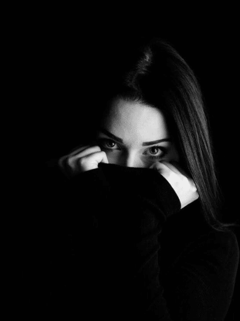 خلفيات سوداء فخمة للبنات 4