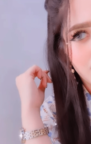 رمزيات بنات نص وجه انستا 5