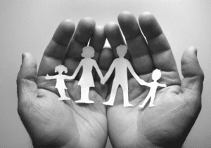 اقوال وحكم عن العائلة