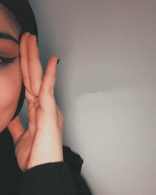 خلفيات بنـات كأنها لك نص وجه 3