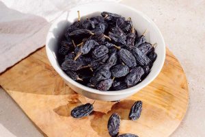 تجربتي مع الزبيب لزيادة الوزن