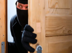 اقوال وحكم عن السرقة