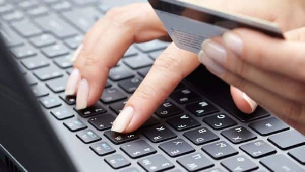 شروط فتح حساب بنكي في دبي لغير المقيمين