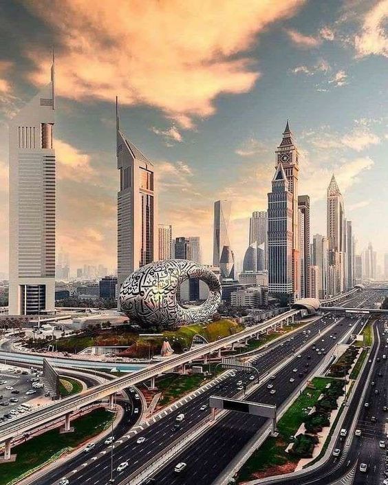 معلومات بالانجليزي عن الامارات