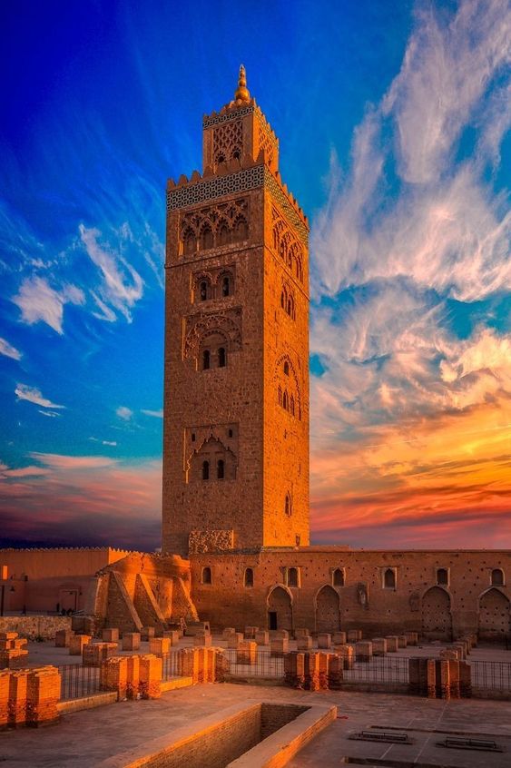 موضوع حول المآثر التاريخية بالمغرب مقدمة عرض خاتمة بالفرنسية