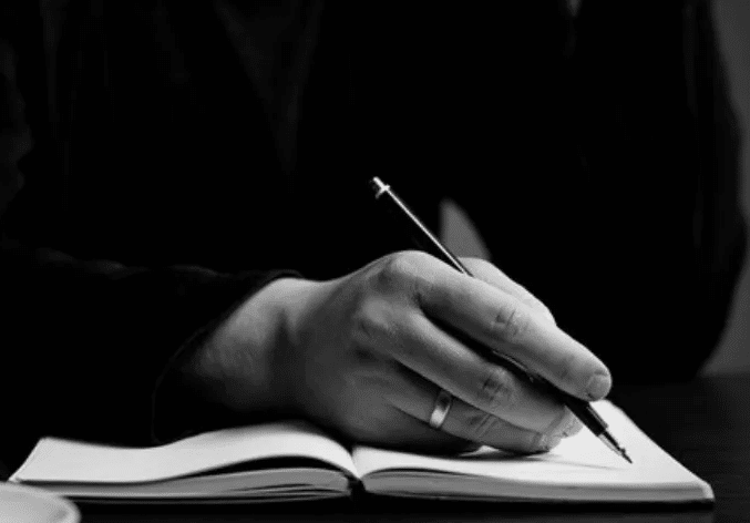 خطوات كتابة موضوع ادبي