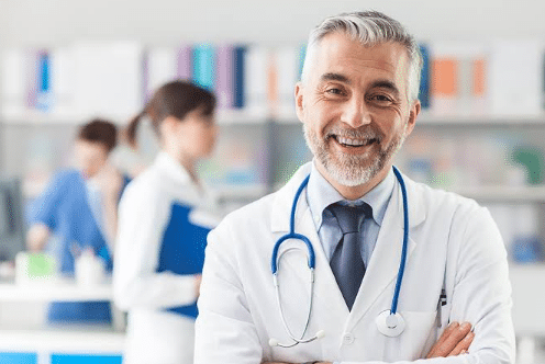 تعريف مهنة الطبيب للأطفال
