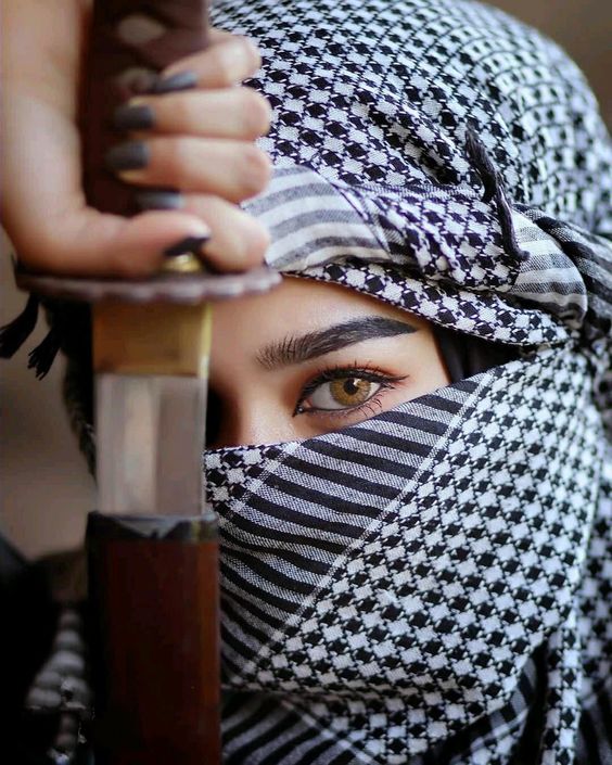 شعر بدوي عن العيون