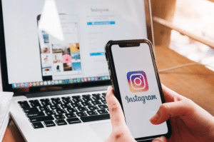كيف أبحث عن شخص في الإنستقرام