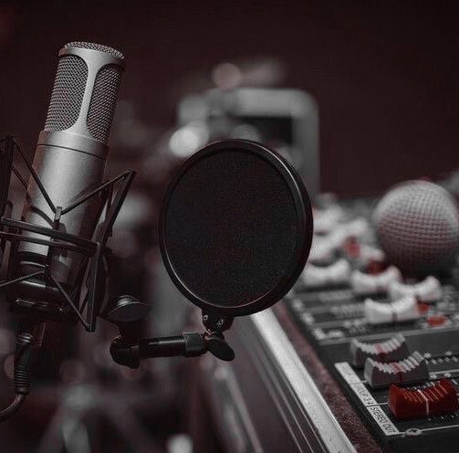 إذاعة عن تحدي التميز المدرسي