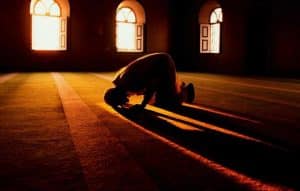 حكم وأقوال عن الصلاة