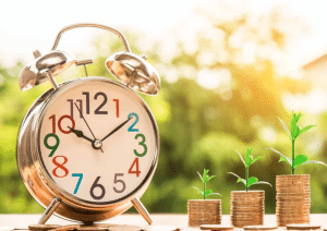 تعبير عن الوقت وأهميته في حياة الفرد والمجتمع