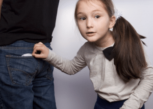 قصص تربوية للاطفال عن السرقة