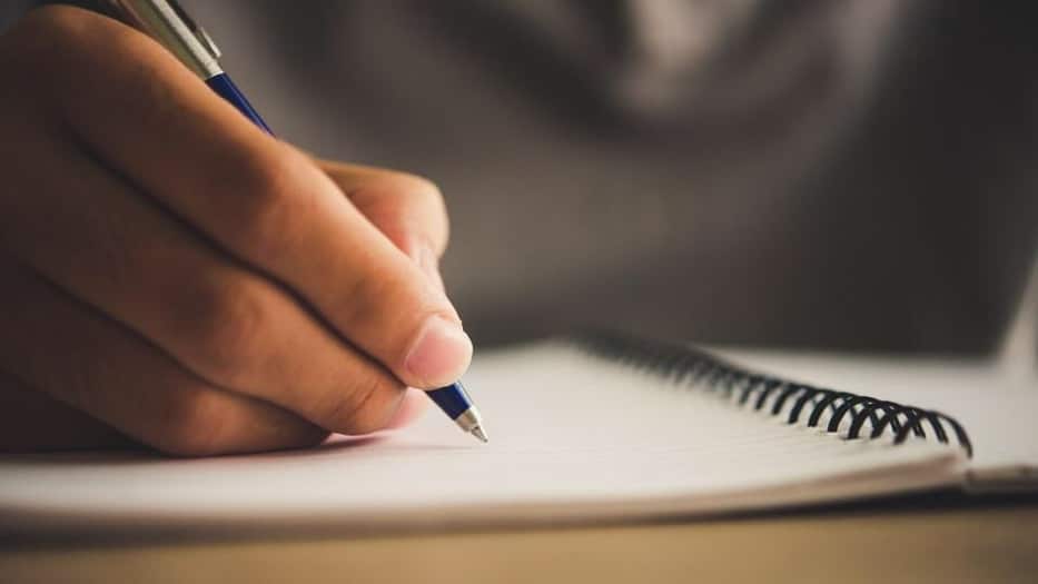 طريقة كتابة الإنشاء