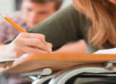 تعبير عن موقف حصل لك في المدرسة بالانجليزي