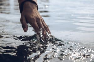 مصطلحات مع كلمة Touch بالانجليزي