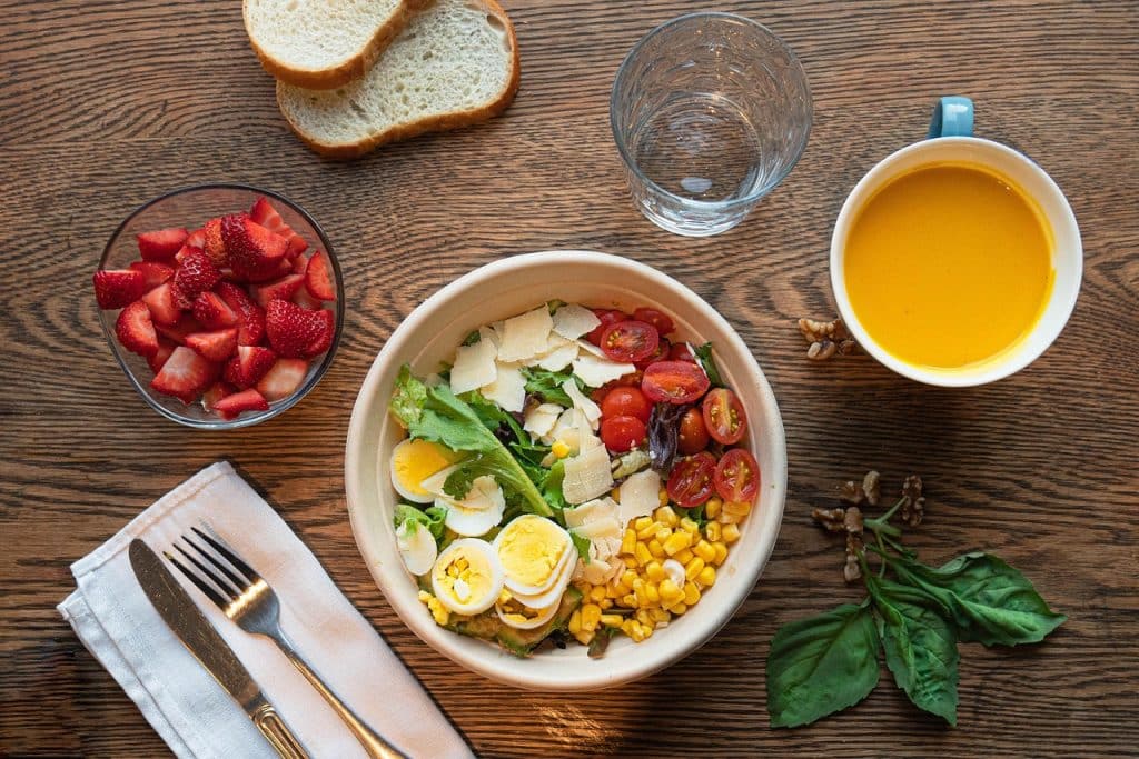 تعبير عن healthy food بالانجليزي قصير مترجم