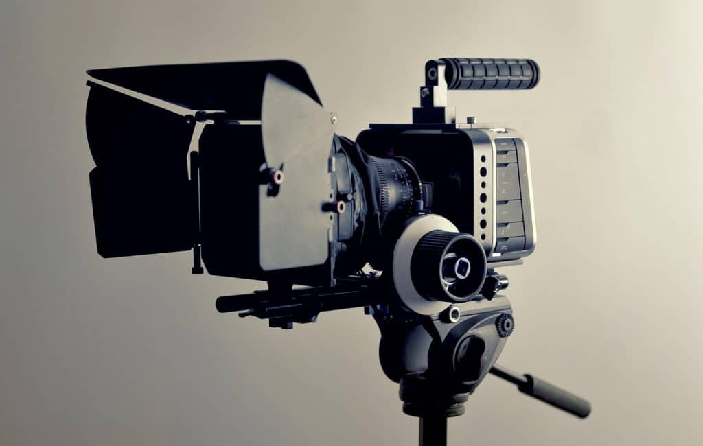 مقالة عن ما هي صناعة الأفلام الوثائقية بالانجليزي