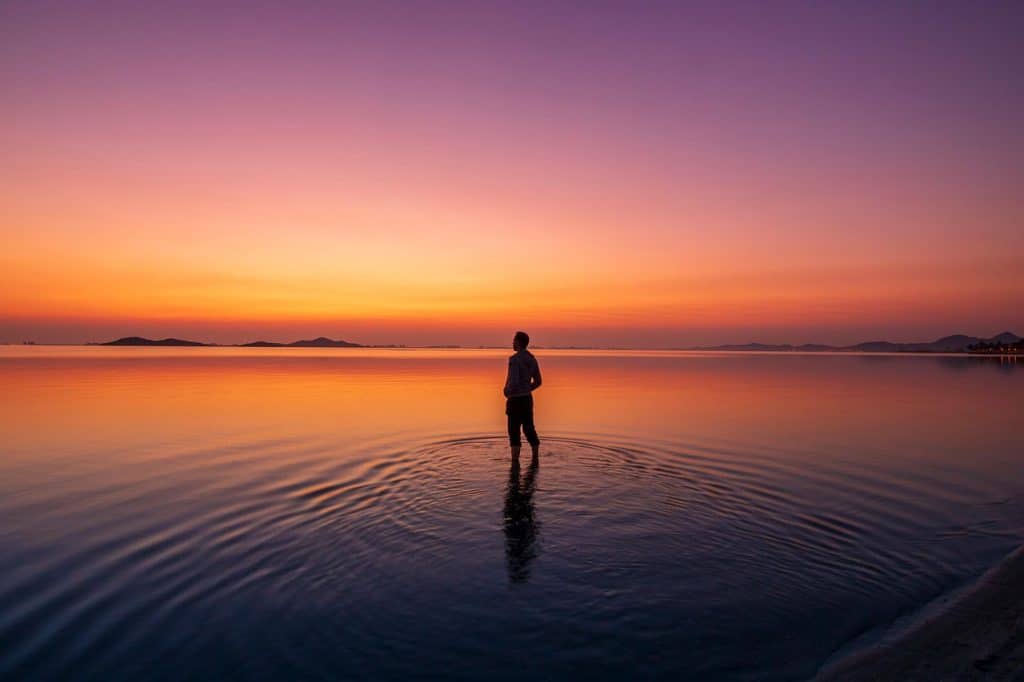 خواطر عن الناس