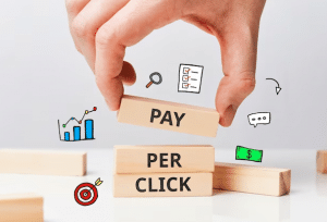 مصطلحات الفعل pay بالانجليزي مع الامثلة