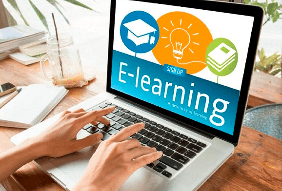 تعبير حول ايجابيات وسلبيات التعليم الالكتروني بالانجليزي مترجم للعربي